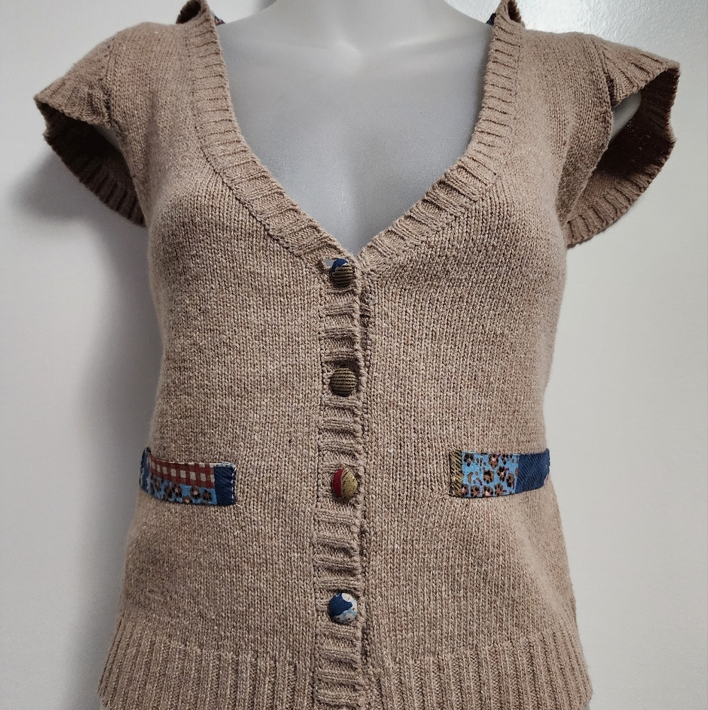 Short Sleeve Button Up Top with Hood!